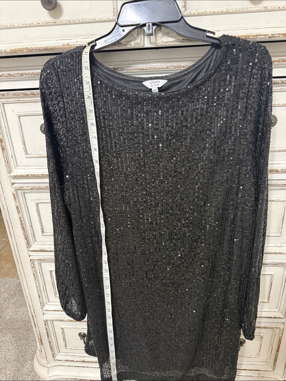 Crown and Ivy PM Black Sequin Long Sleeve Shift Dress optional belt - Picture 8 of 11